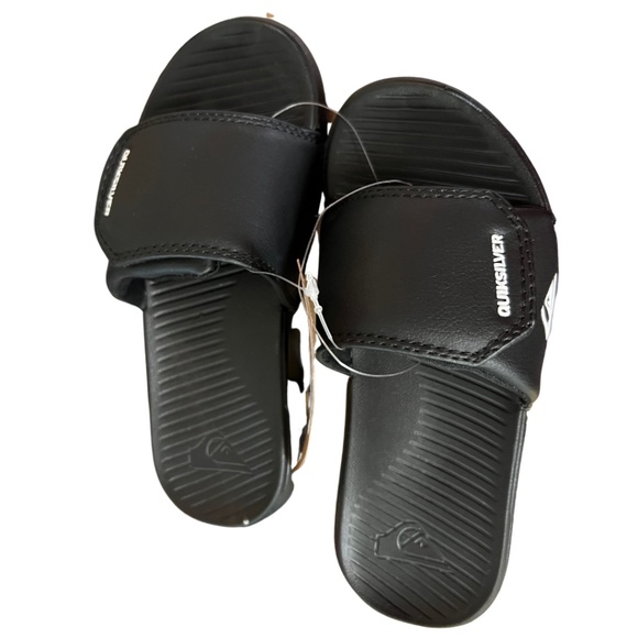 Quicksilver Youth (Size 1) Sandals - Picture 2 of 4